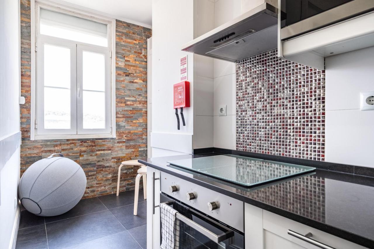 Akicity Campolide Apollo Lissabon Exterior foto