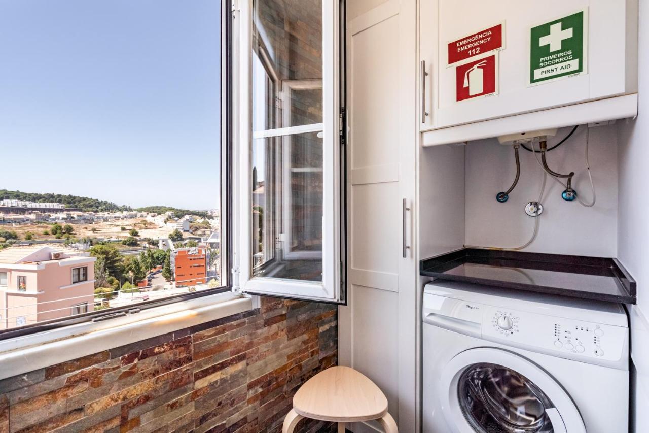 Akicity Campolide Apollo Lissabon Exterior foto